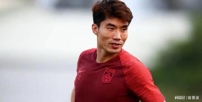 国足临时主帅：日本韩国都是强队但我们不需要惧怕对手