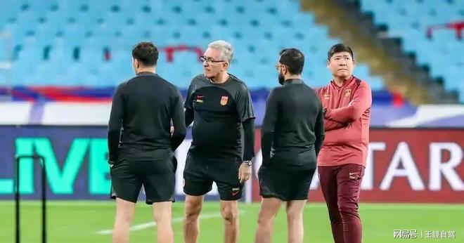 关于韩媒：中国足球又拿教练薪资当借口请了里皮也没进世界杯的信息